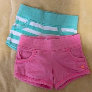 🎯Carters shorts.
